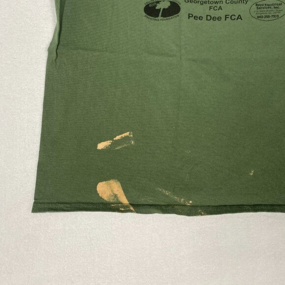 Federation Christian Athletes South Carolina Cross Camo Distressed Paint Tee - Picture 6 of 10